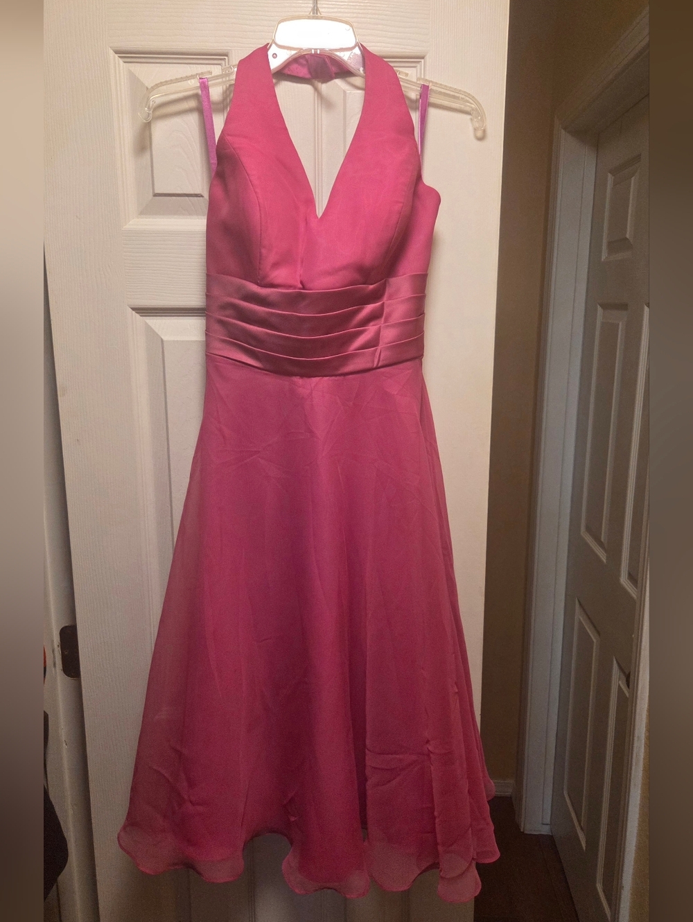 Pink V-Neck Halter Midi Dress with Pleated Waist